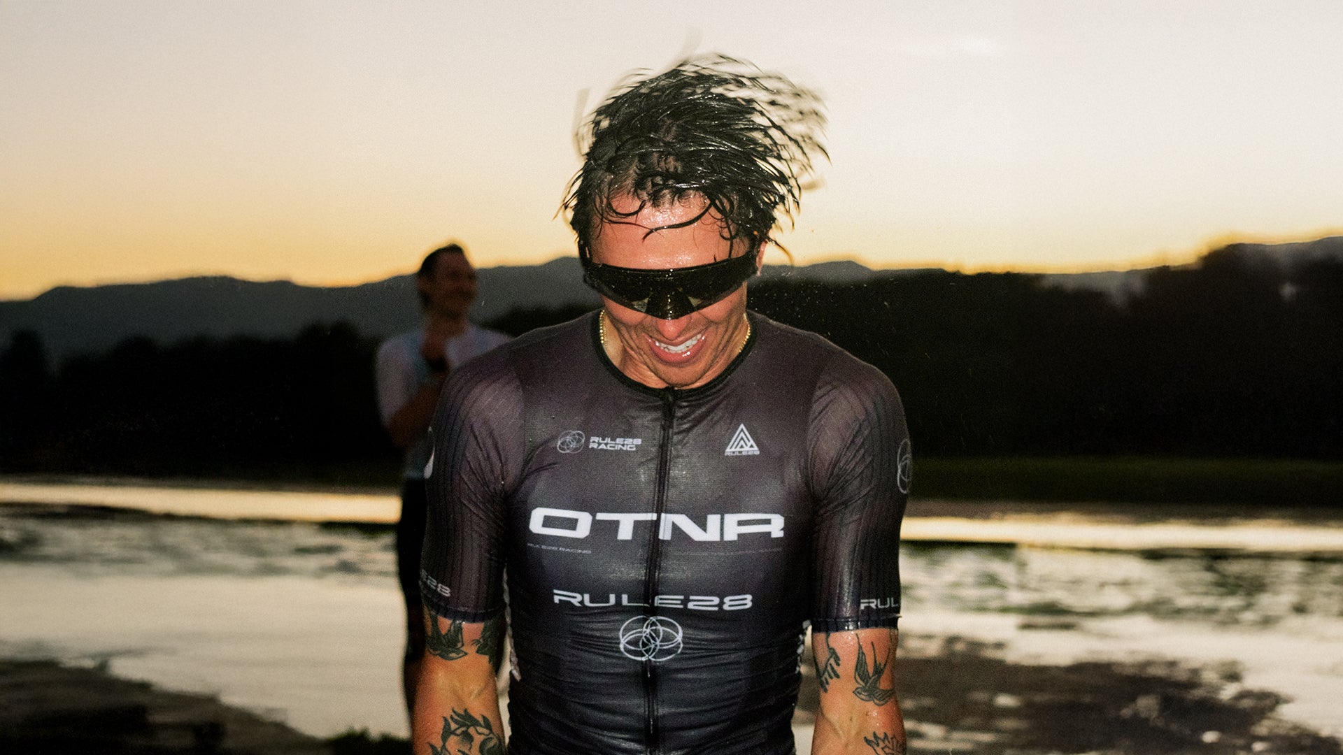 Cutting Edge Aero Apparel – Rule 28