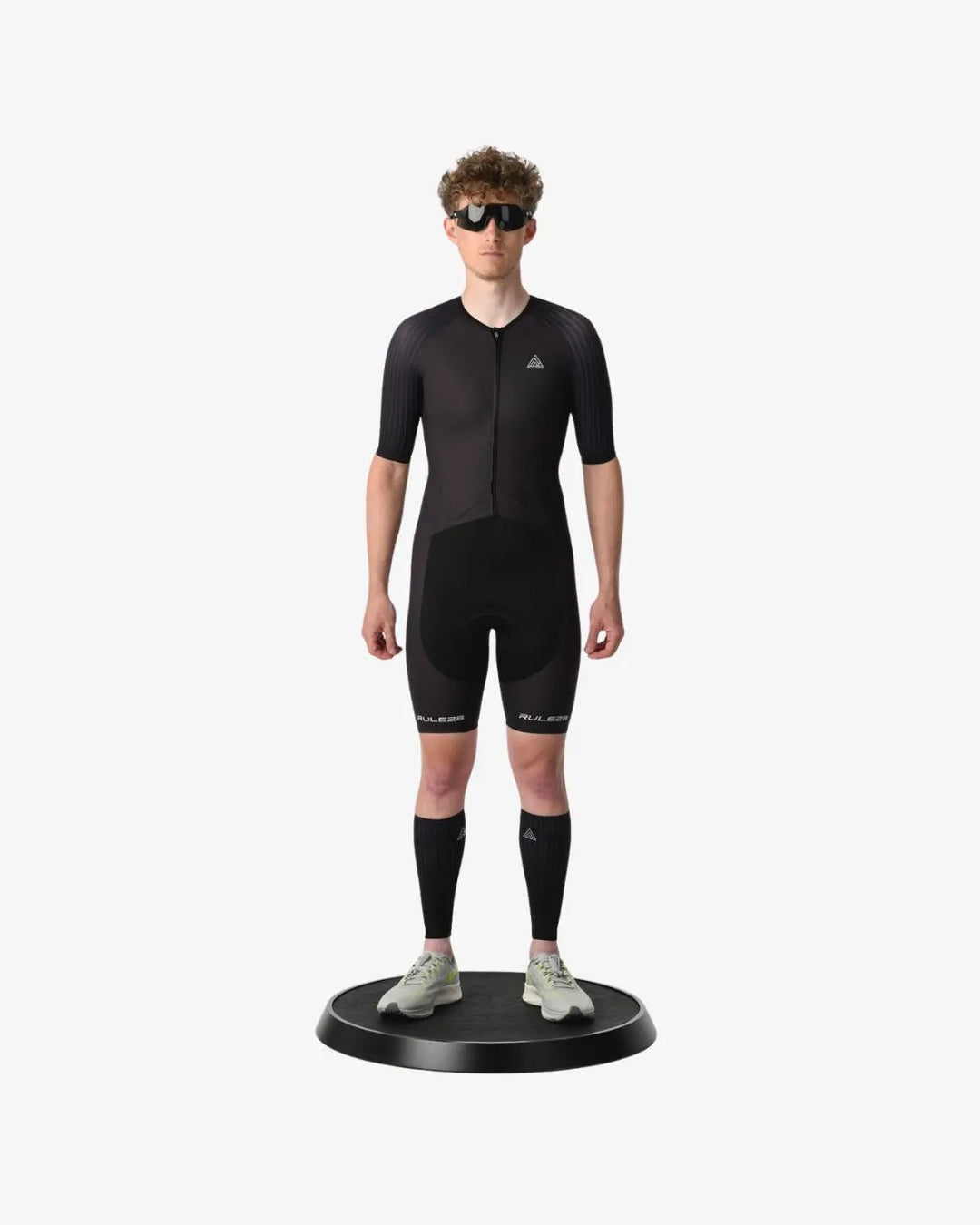 Cutting Edge Aero Cycling Apparel – Rule 28